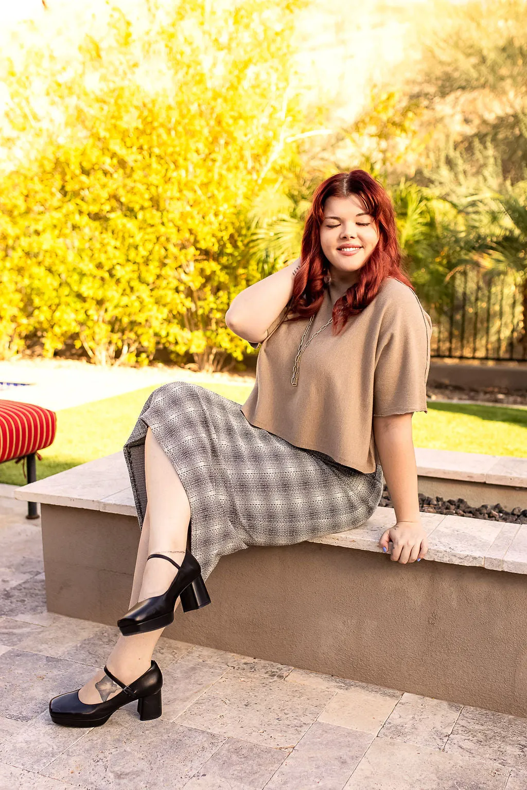 Elastic Waist Back Slit Plaid Midi Skirt